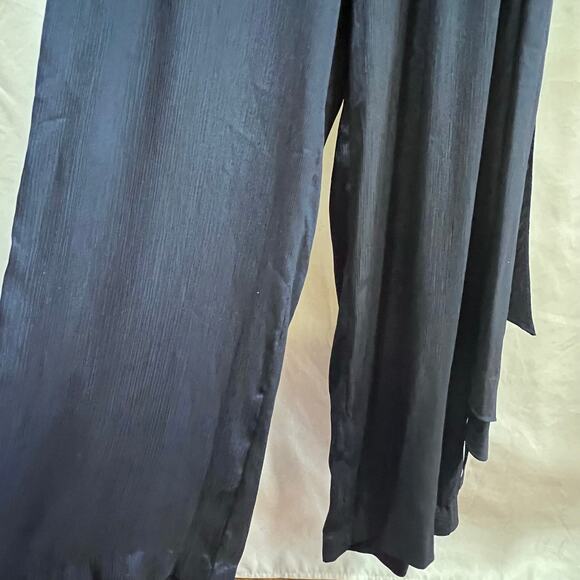 C/MEO COLLECTIVE Blue V-Neck Satin Tie Wide Leg Jumpsuit Romper women's M - Picture 6 of 8